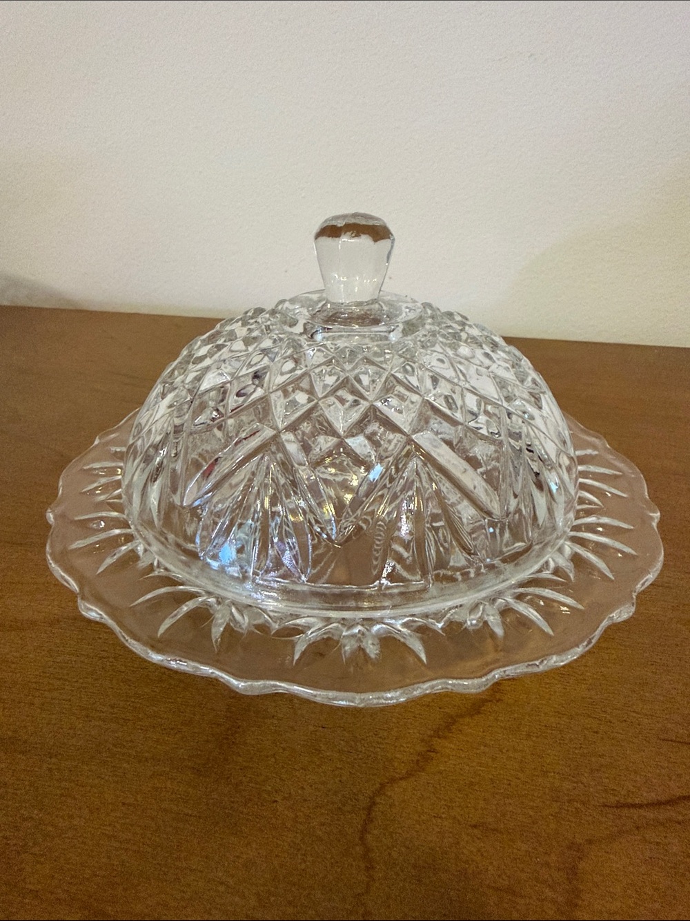 Vintage 1960βs Anchor Hocking "Prescut" Clear Round Covered Butter Dish